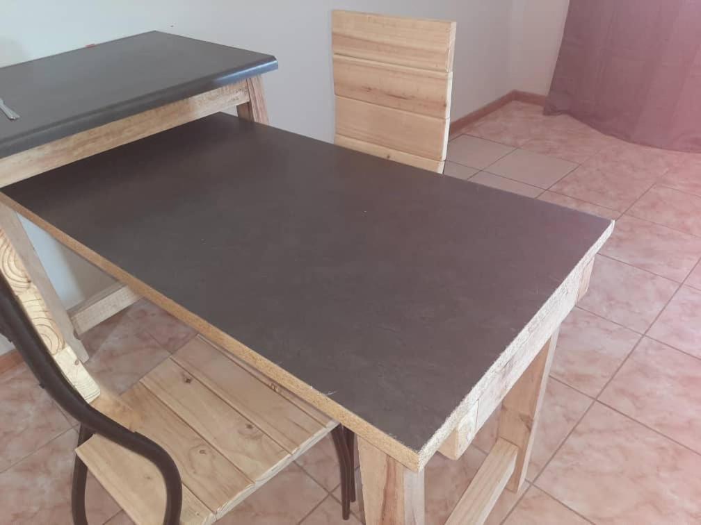 Orbanlife Lite Keetmanshoop Apartment ภายนอก รูปภาพ